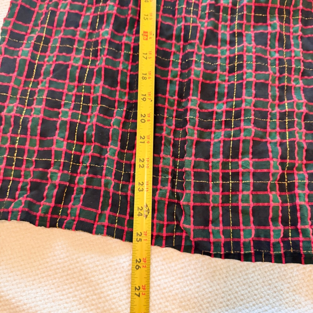 LOFT Black Red Green Gold Plaid V-Neck Blouse Puff Sleeve Top Women’s Shirt - Picture 16 of 16